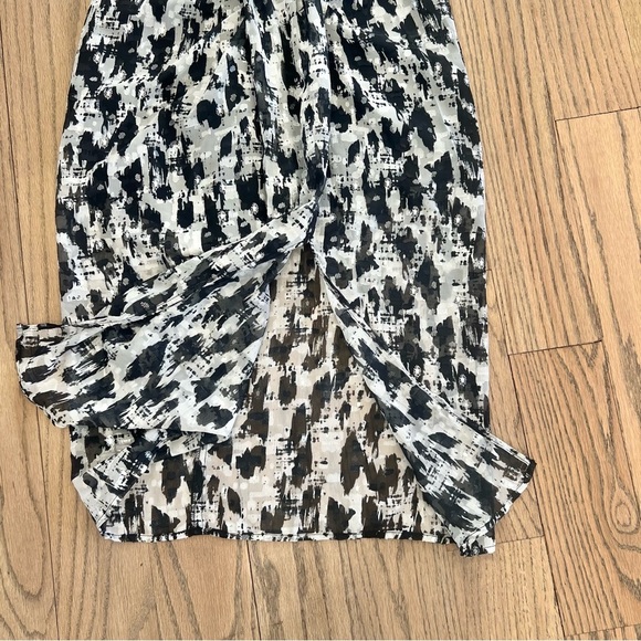 NWT Mango MNG Women’s Falda Floc Black and White Printed Midi Skirt Size Small - Picture 10 of 15